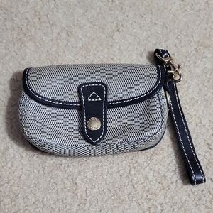 Dooney & Bourke Navy and Cream Wristlet